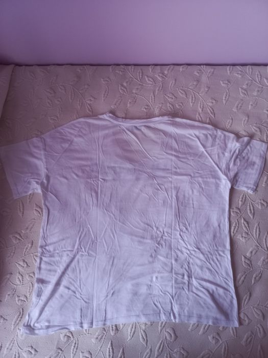 Tshirt branca Bershka