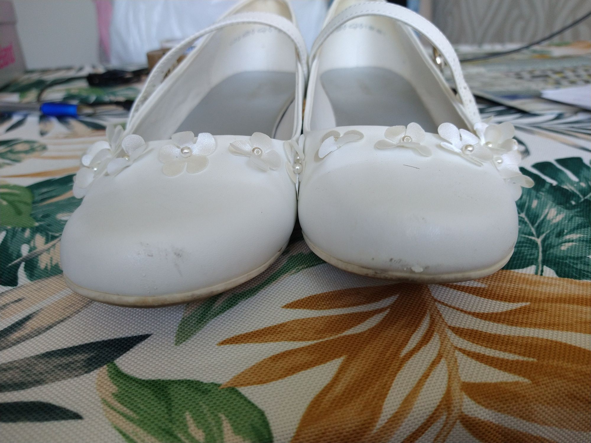 Buty białe dziewczęce Graceland 36