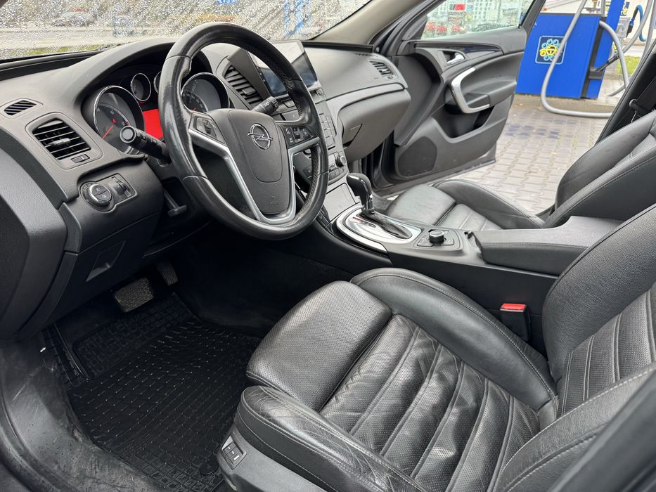 Продам Opel Insignia