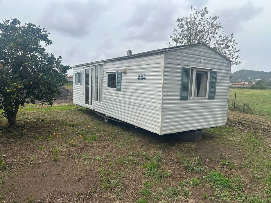 Mobilhome / Casa Móvel  – 2 Quartos, Cozinha, WC com Duche