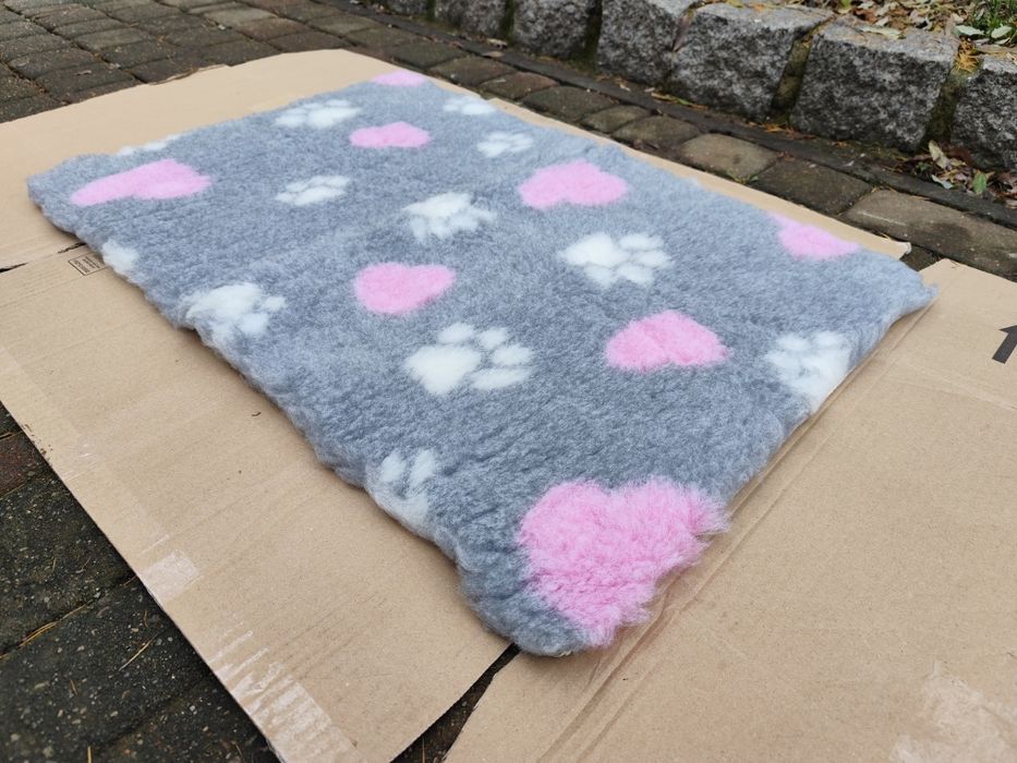 Mata Isobed dla psa 75x50 cm NOWA