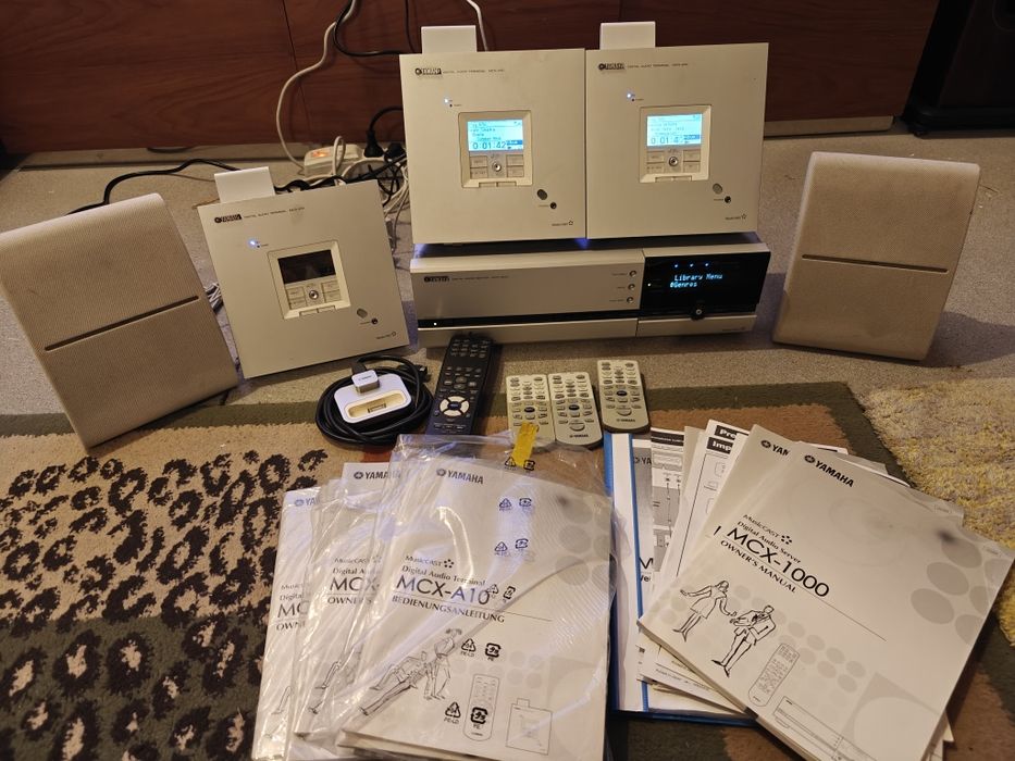 Serwer muzyczny YAMAHA MusicCAST MCX-1000 duży zestaw
