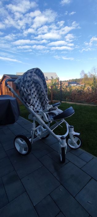 Wózek 3w1 Bexa Cube