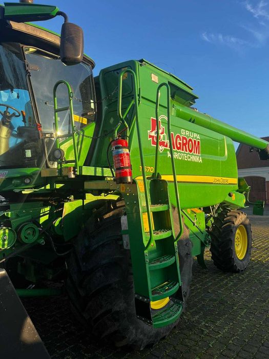 Kombajn John Deere T-670, T-660