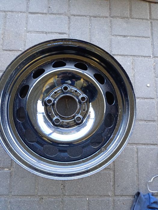 Felgi BMW 15 szt2. 5x 120