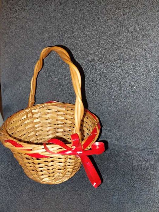 Koszyk koszyczek do świecenia dla chlopca dla dziewczynki dla dziecka