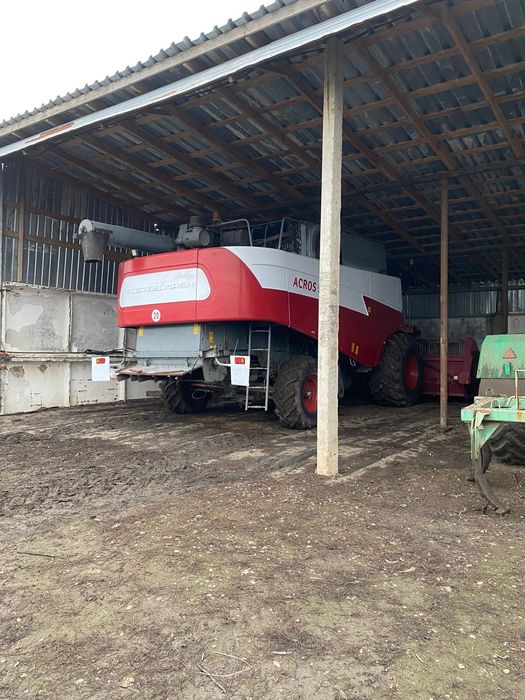 Продам комбайн акрос