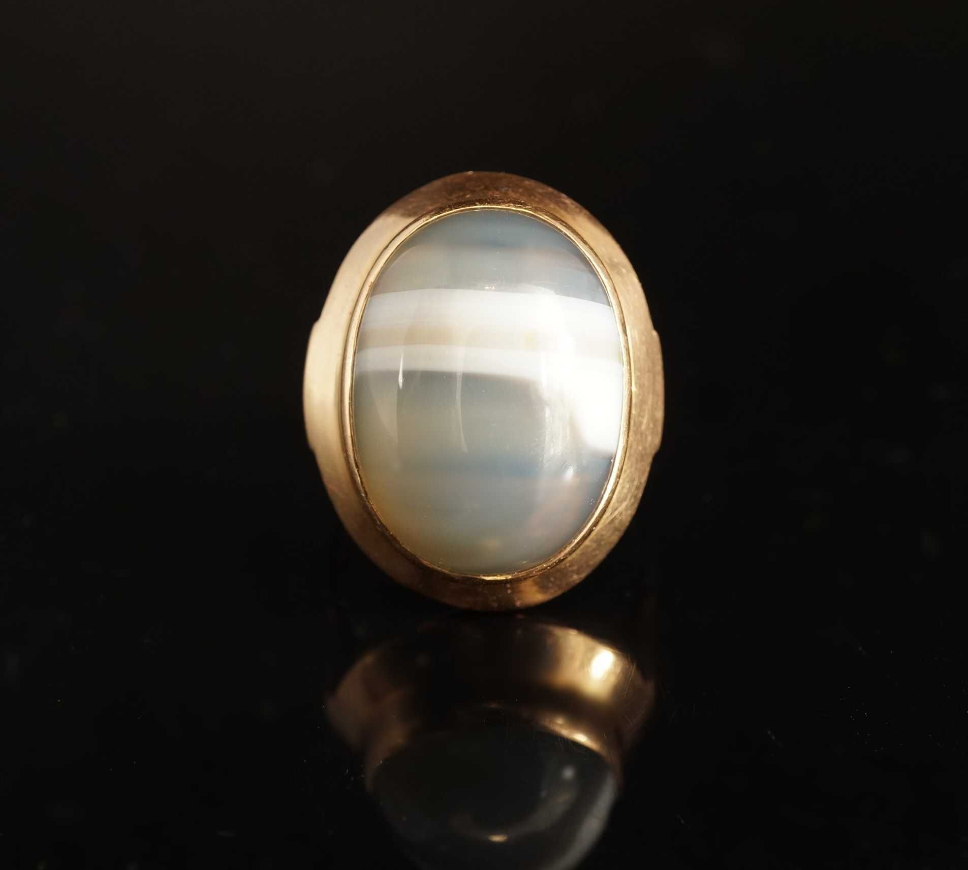 Złoto 585 - złoty pierścionek z Agatem. Rozmiar 18