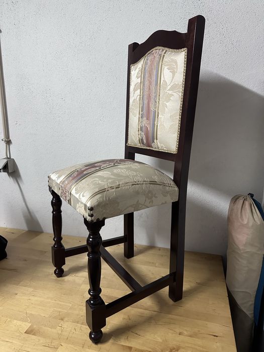 Cadeira sala quarto estofada branca creme antiga vintage