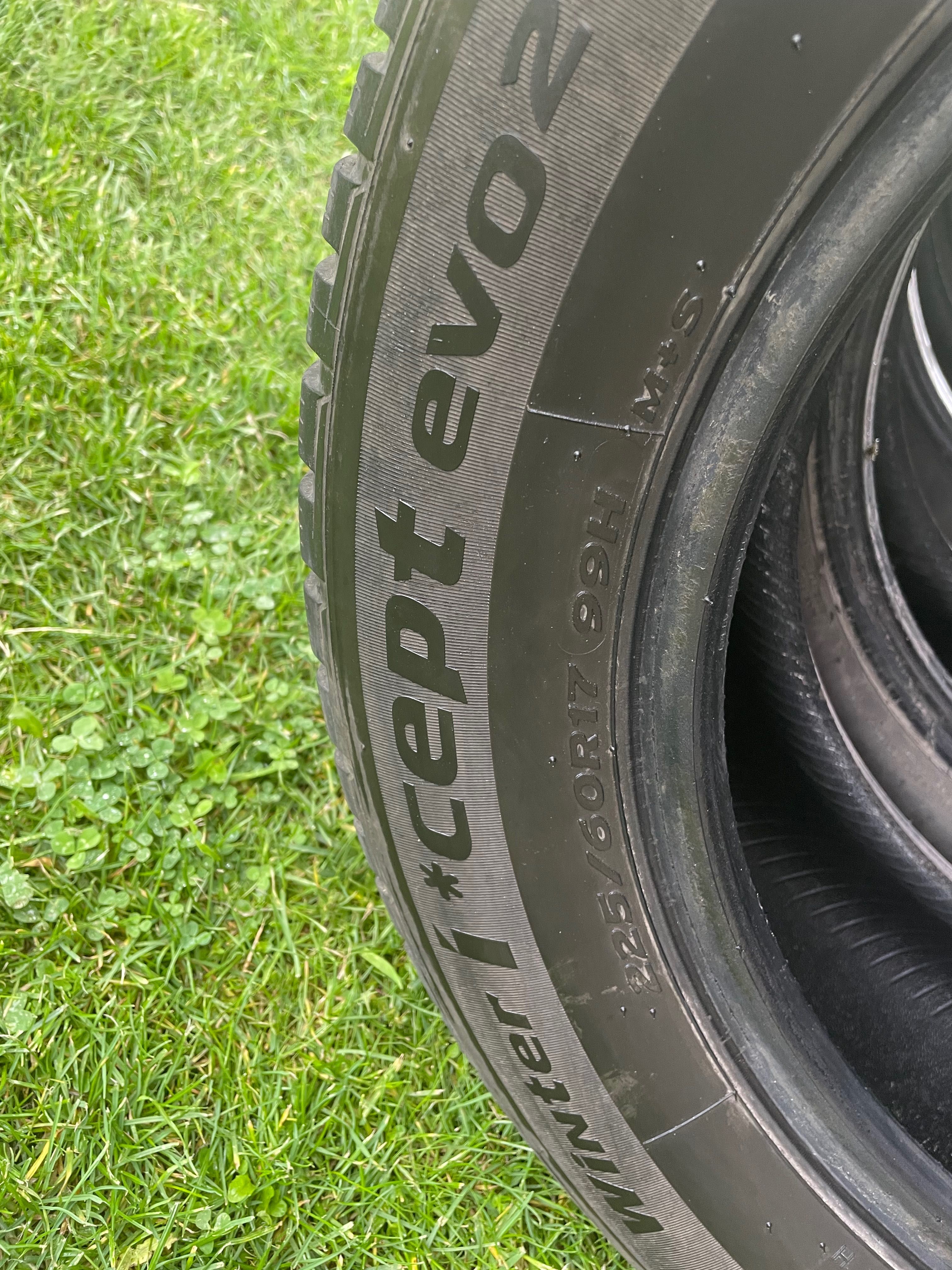 Opony zimowe używane  Hankook 225/60 r17 99h