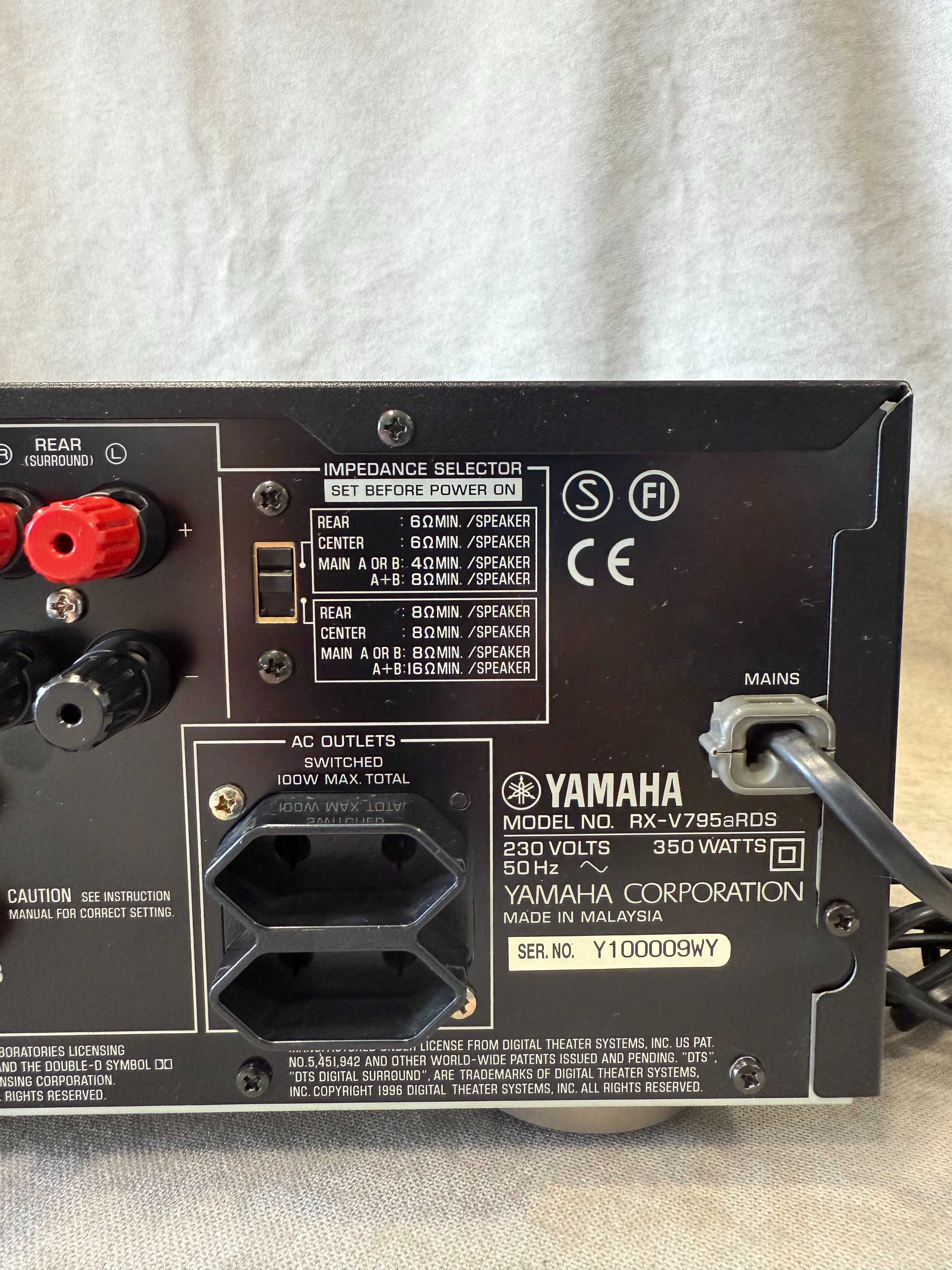 Amplituner Wzmacniacz Stereo Yamaha RX V 795 A RDS