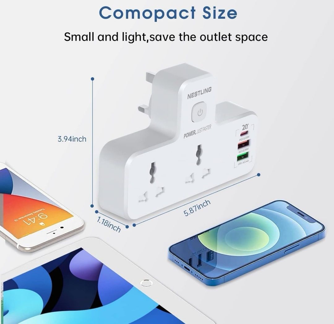Adapter z podwójną wtyczką Nestling z 2 USB-A i 1 USB-C Z LAMPKĄ