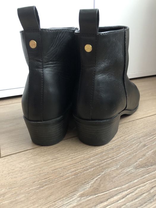 Черевички ботинки