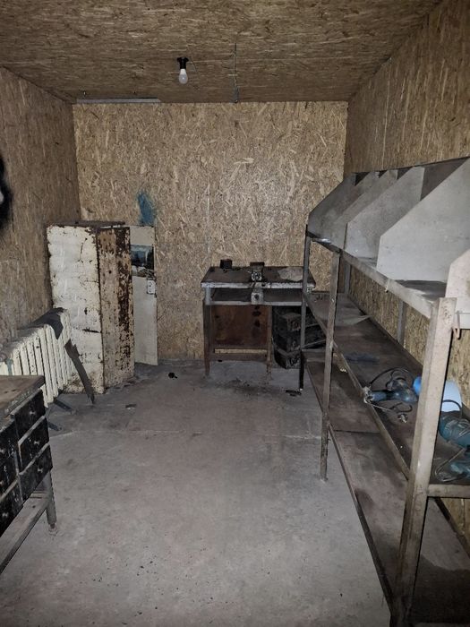 Сдам в аренду помещение (боксы)