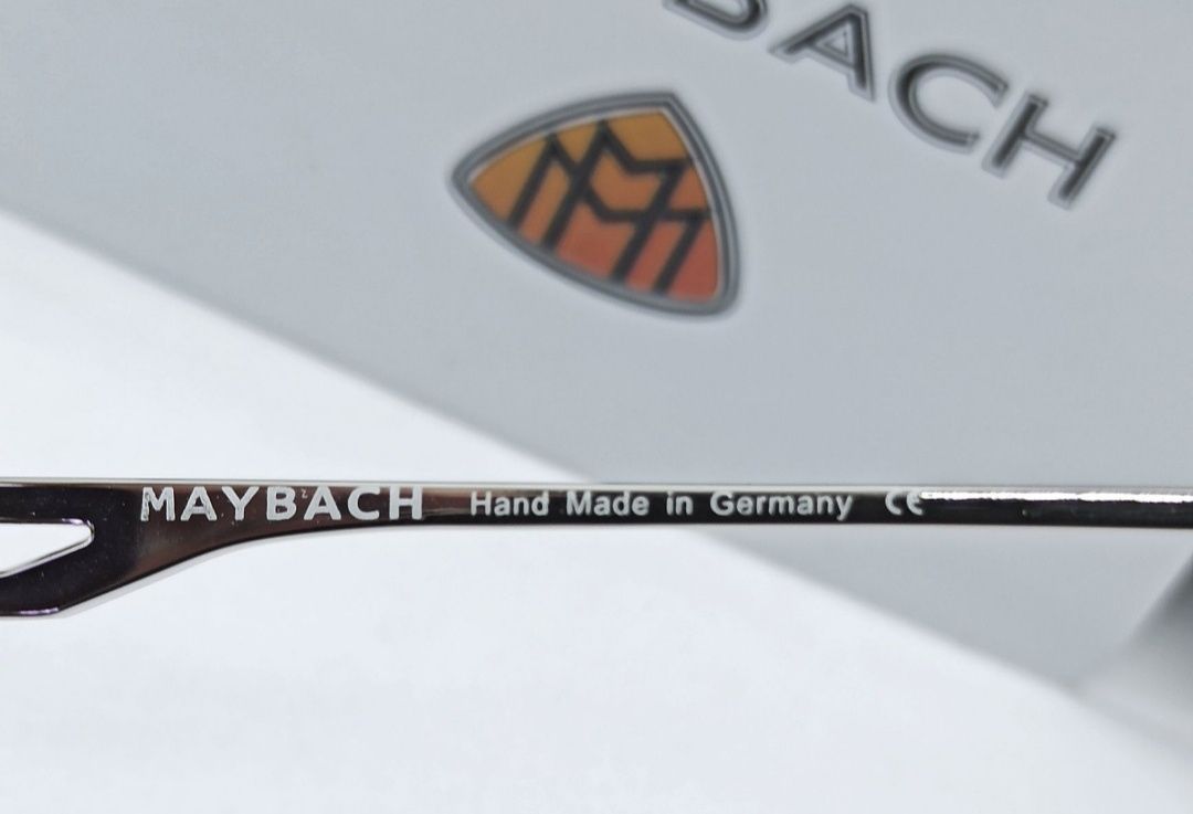 Maybach The Commander очки мужские серый градиент в серебристом метале