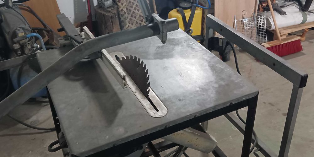 Piła do drewna, krajzega, cyrkularka