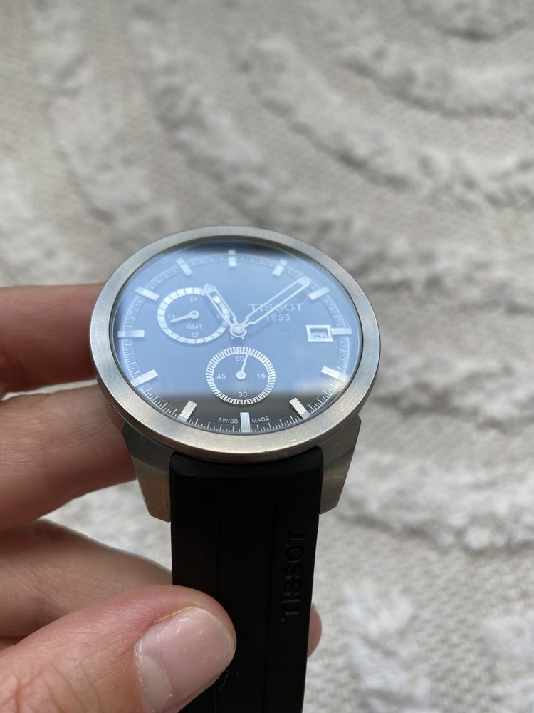 Годинник Tissot Titanium GMT Black Dial Men's Watch