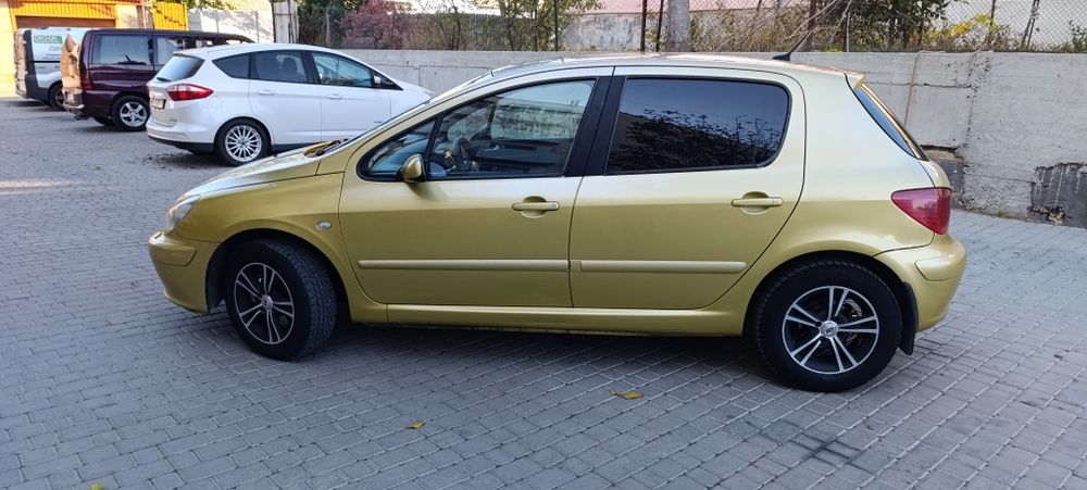 Пежо 307 на полной комплектации