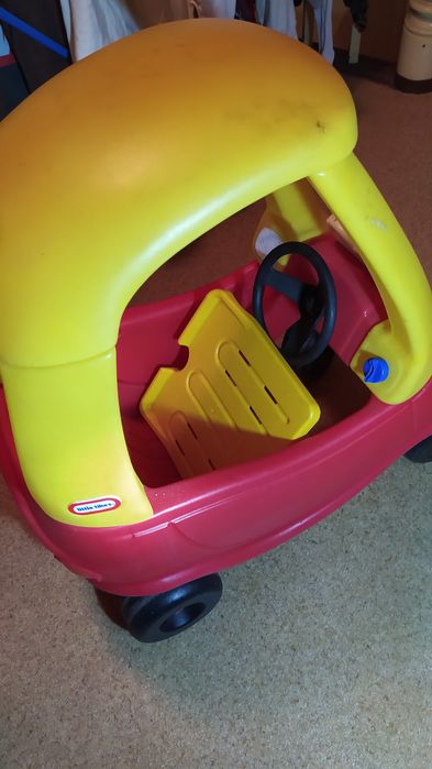 Samochód little tikes