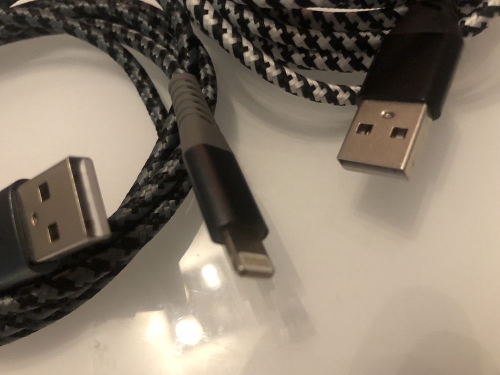 Kabel iphone 2szt 1.5 i 3m +etui