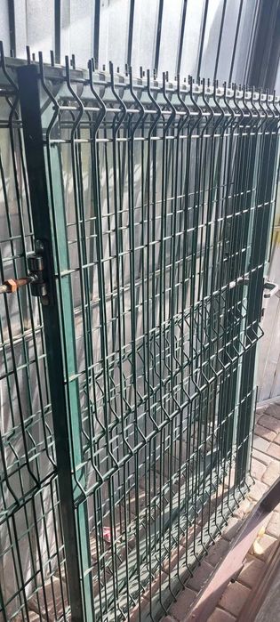 Brama i furtka panelowa