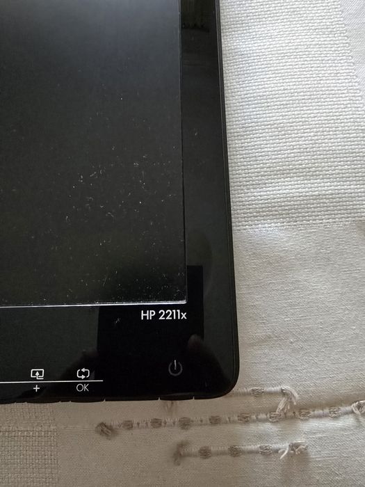 Monitor HP 2211x