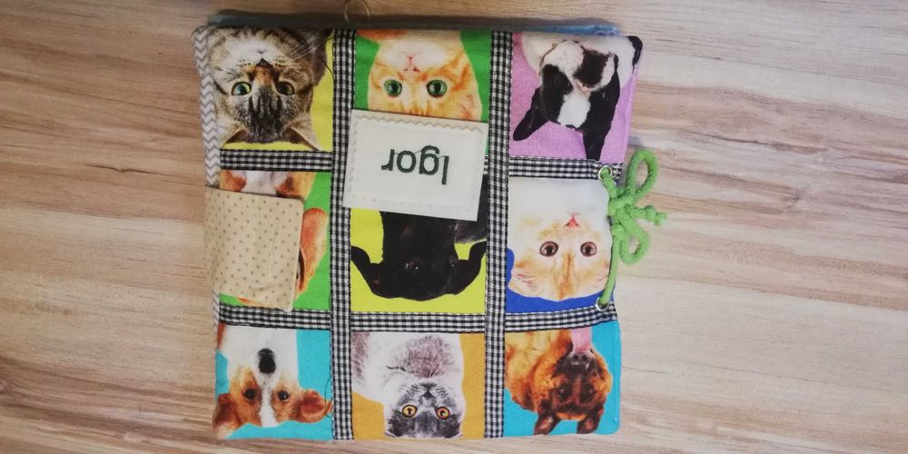 Ksiazka edykacyjna sensoryczna