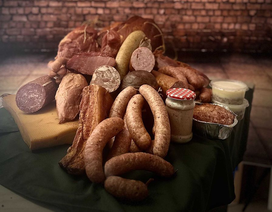 Domowe Szynki Wędliny i Wyroby