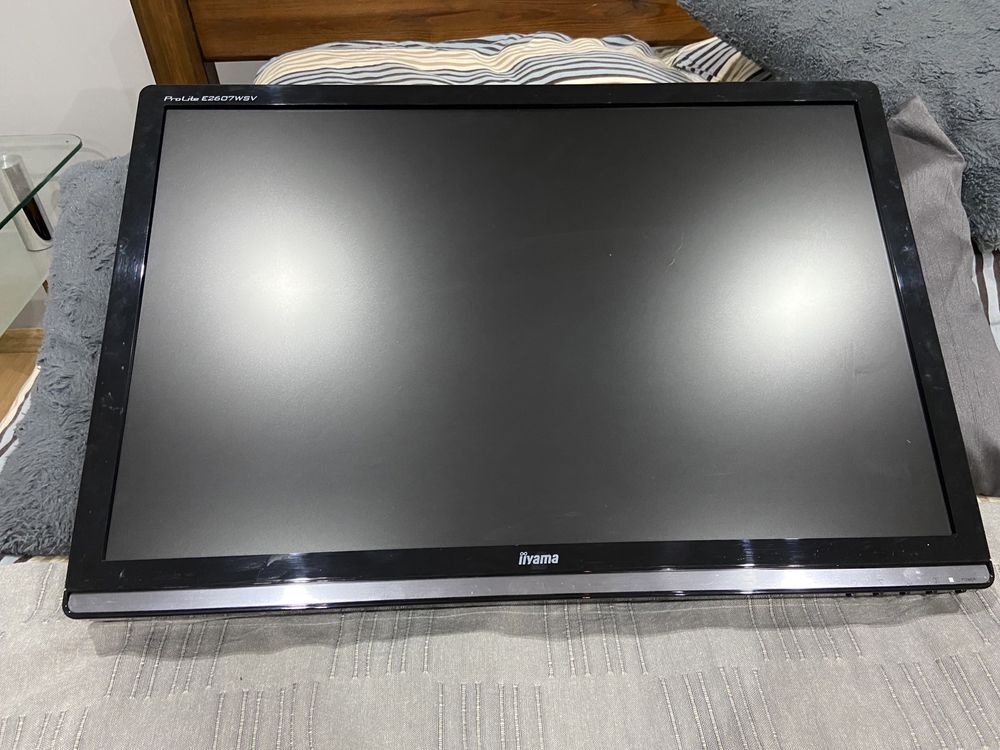 Monitor iiyama 26”