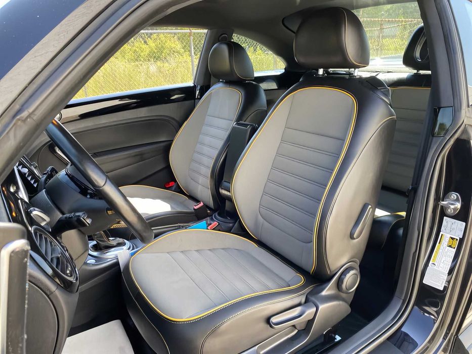 Volkswagen Beetle      2018