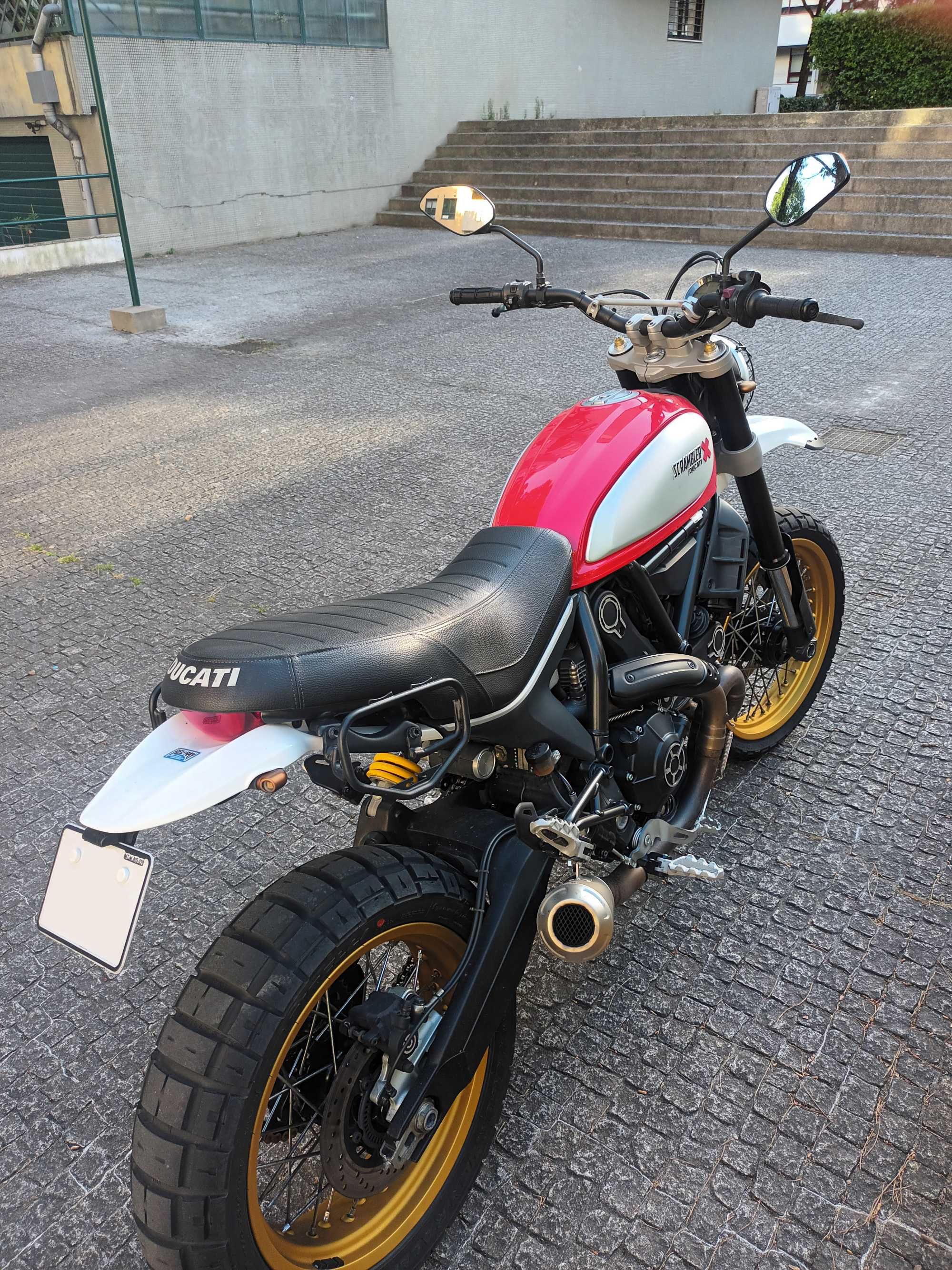 Ducati Scrambler Desert Sled
