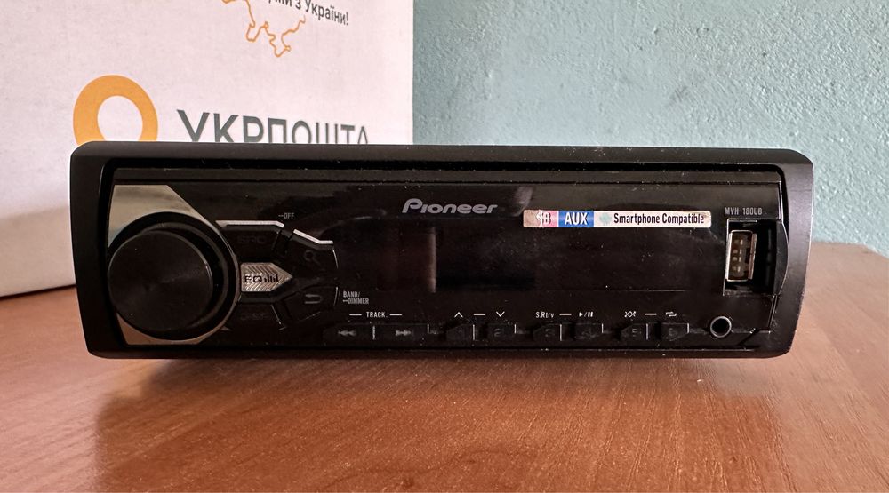 Pioneer MVH-180UB