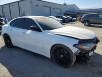 Alfa Romeo Giulia sprowadzona juz w PL full opcja niski przebieg