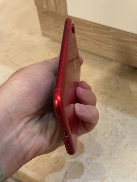 iPhone Xr 64Gb Красный