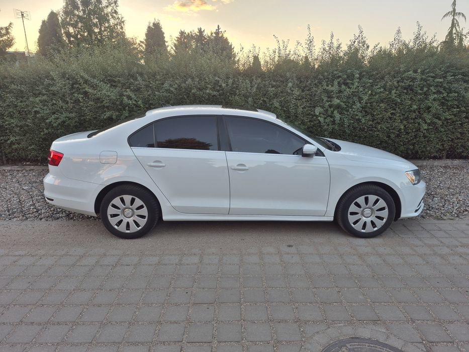 VW Jetta 2,0 8v lift 2015 klima 177.000km automat  zamiana