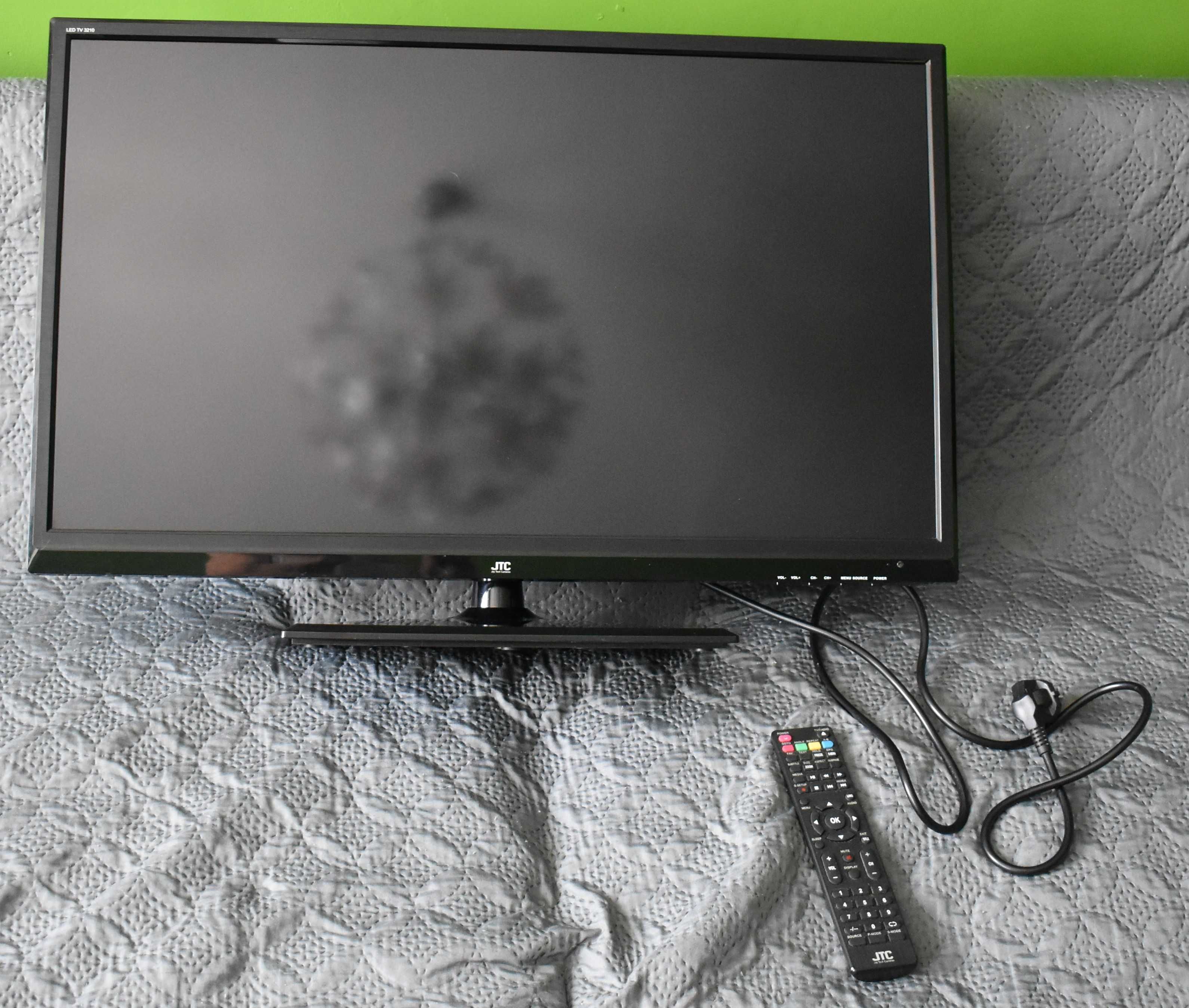 Telewizor JTC DVB-73203