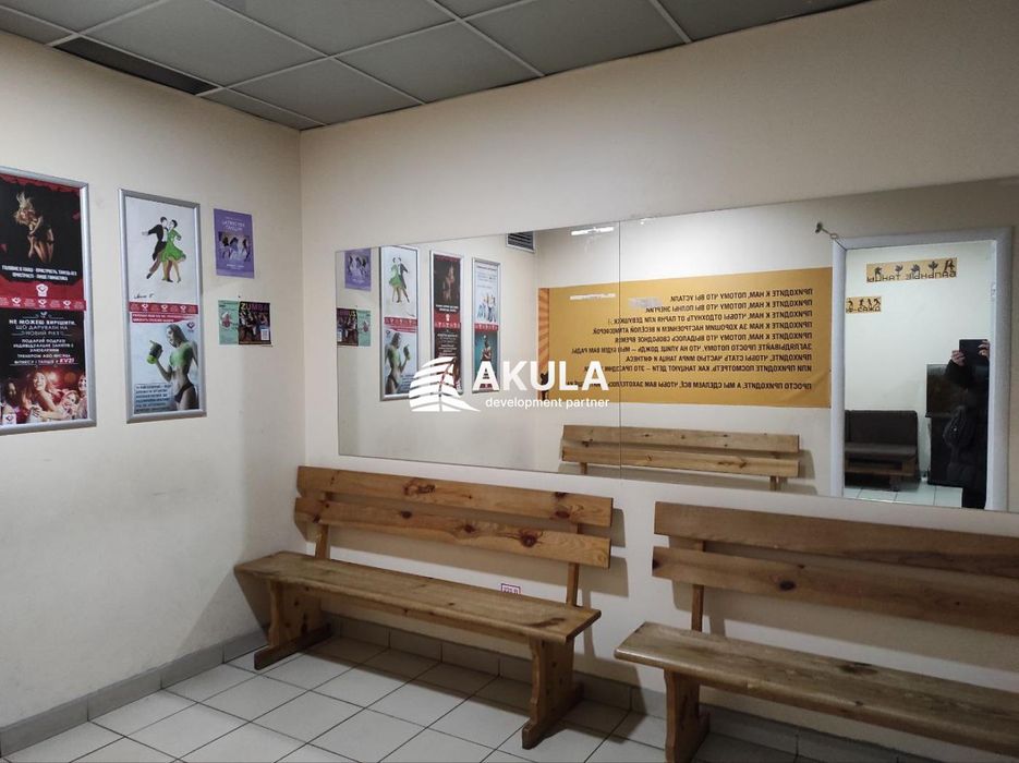 Продам Підвал, вул. Межигірська, 25, 297,1 кв.м. діючий бізнес