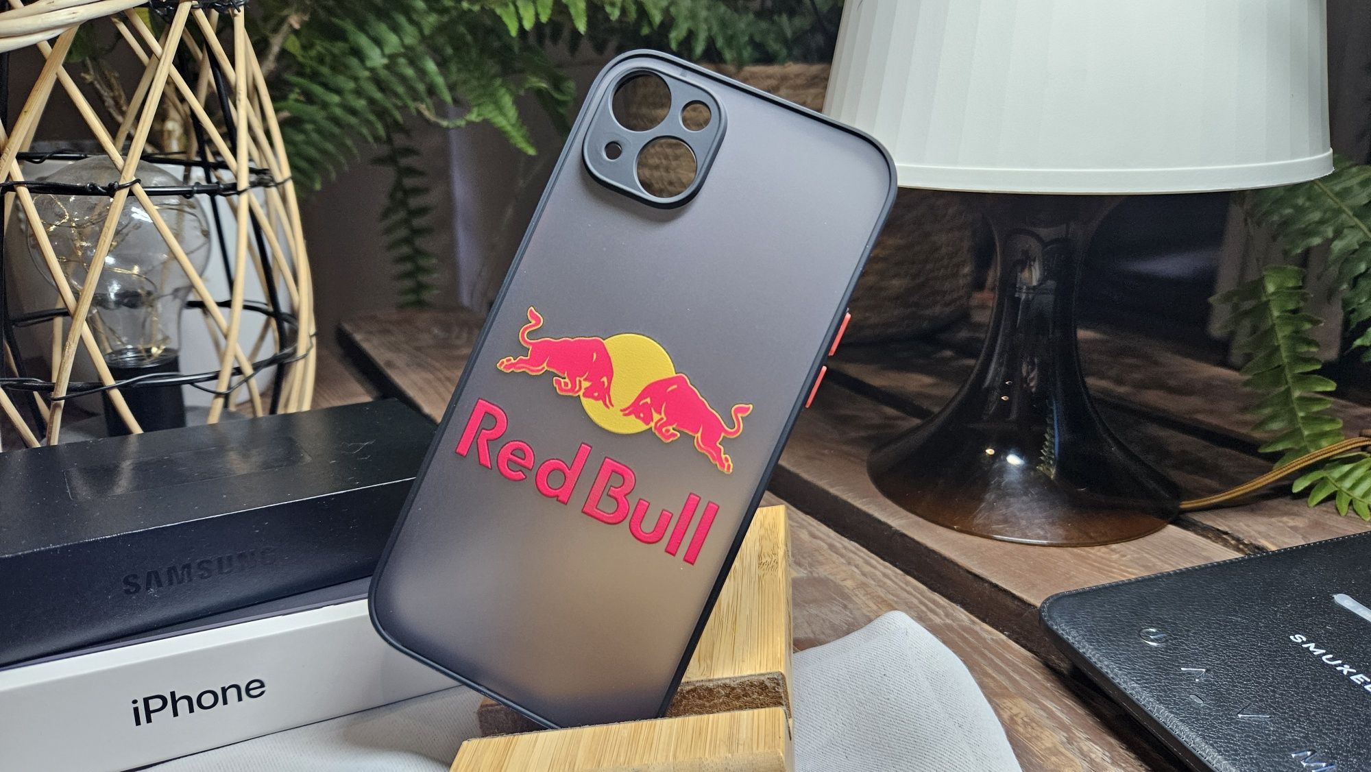 Iphone 14 Plus RedBull Wyprzedaż