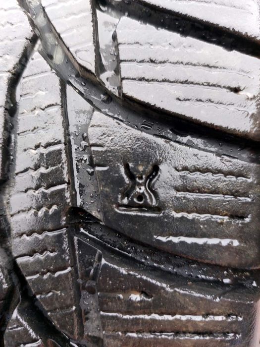 Продам колеса на 17 з дисками