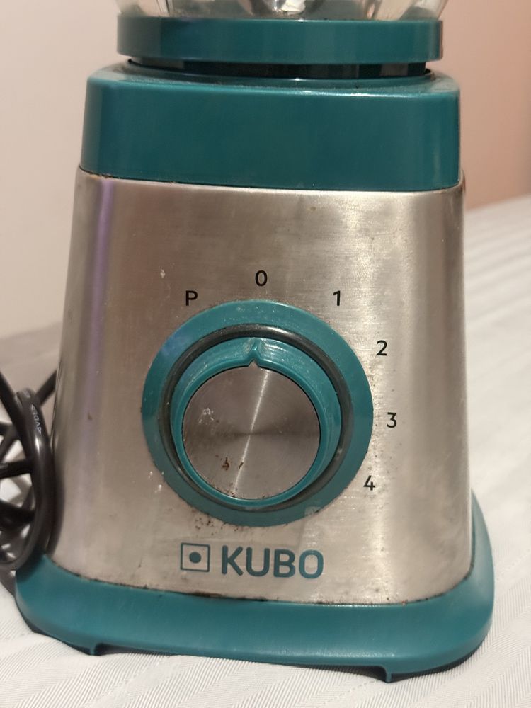 Liquidificador em perfeito estado .