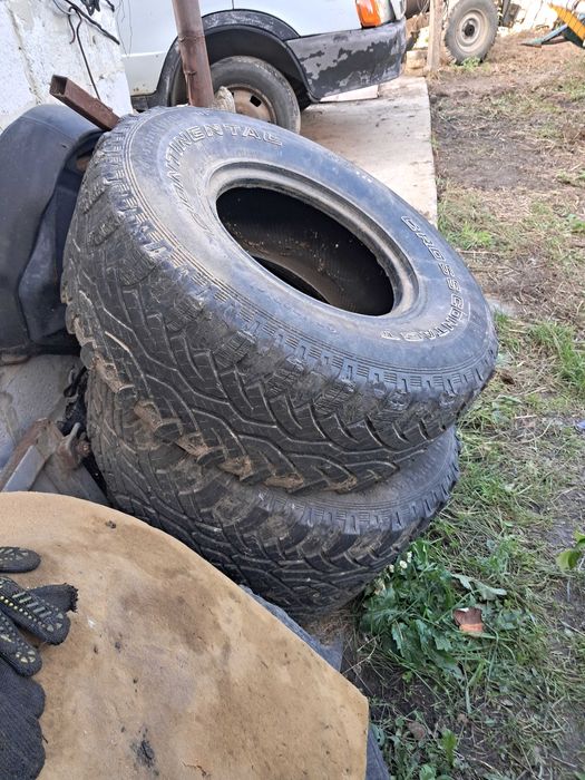 Шини,резина уаз,нива,газ 69 бу.