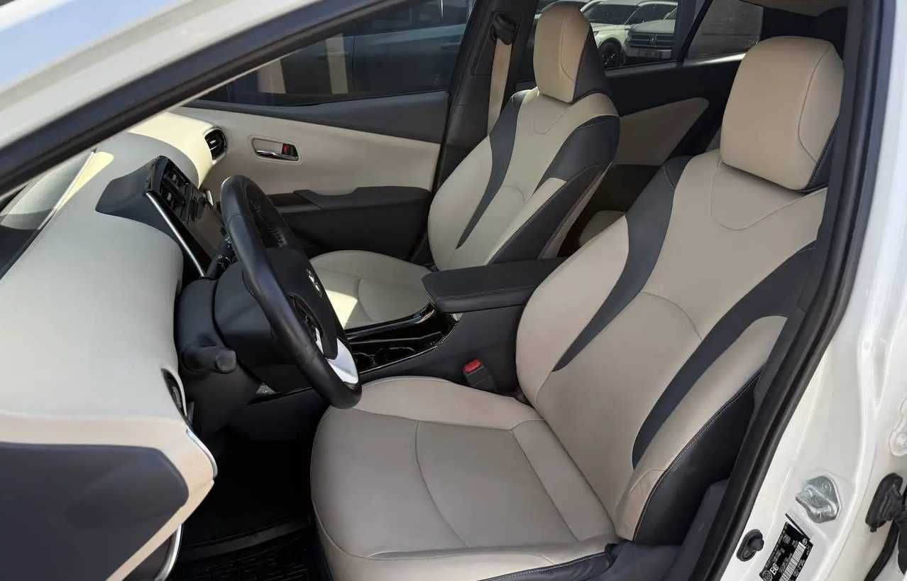 Оренда авто гібрид 5500 під таксі аренда Prius Camry Fusion