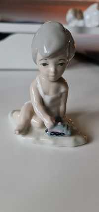 Figurka porcelanowa Casades