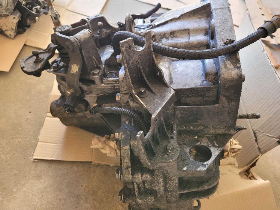 Renault Megane головка ГБЦ 1,9