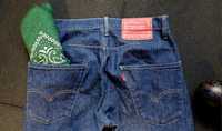 Levis Enginereed jeans