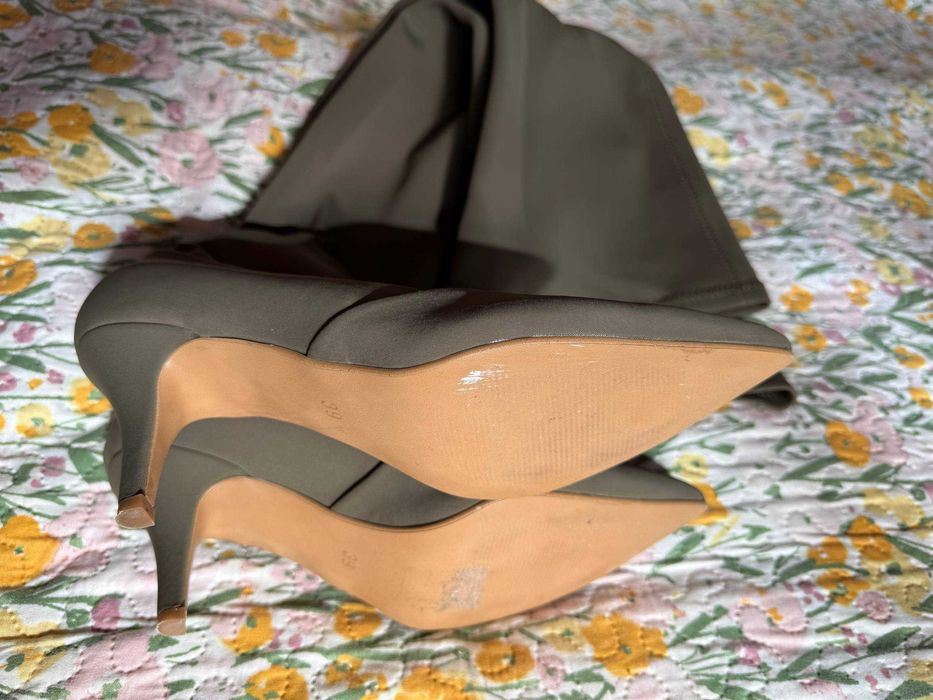 Жіночі чоботи ботфорти