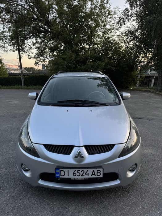 Mitsubishi Grandis 2.4 АКПП Газ/Бензин