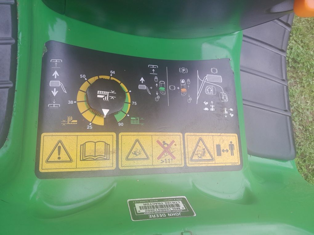 Traktorek kosiarka JOHN DEERE LTR 180