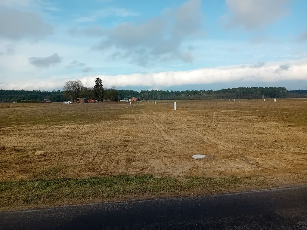 Działka budowlana uzbrojona  1000m2 KOŹMIN
