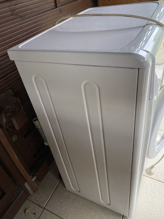 Pralka Indesit WISL 105